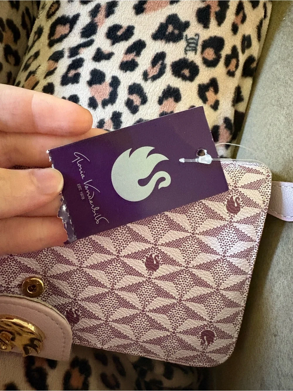 Gloria Vanderbilt brand new
